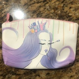 Makeup bag